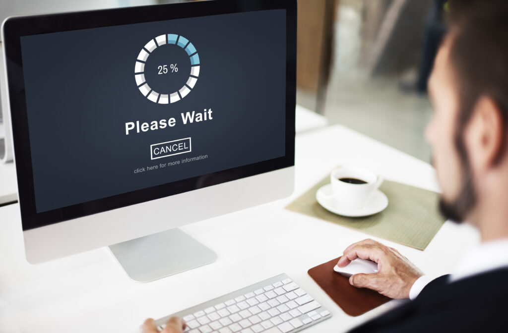 Tendências de UX 2026: Pare de queimar caixa com design decorativo. Descubra como alinhar sua interface à Eficiência de Capital e maximize o lucro da sua operação.